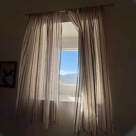 Semesterbostad Romantico Nel Centro Storico Anzi